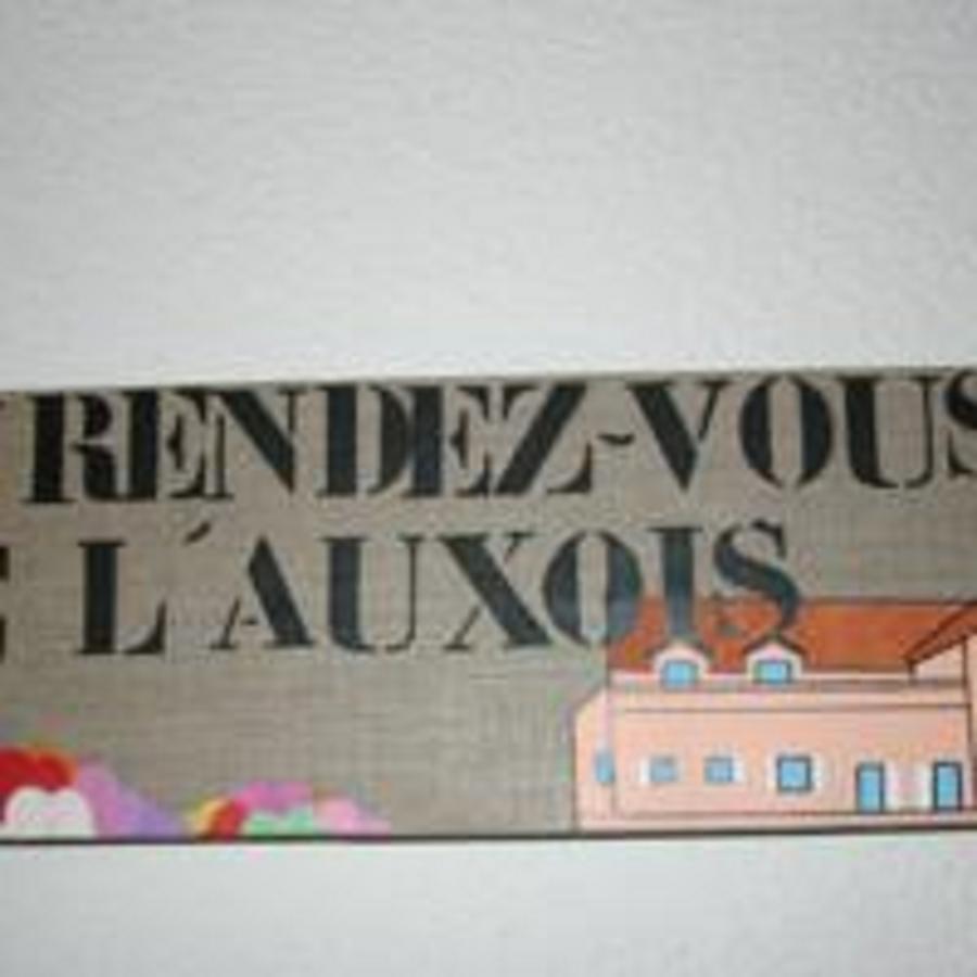 Au Rendez Vous De L'Auxois B&B Essey Habitación foto
